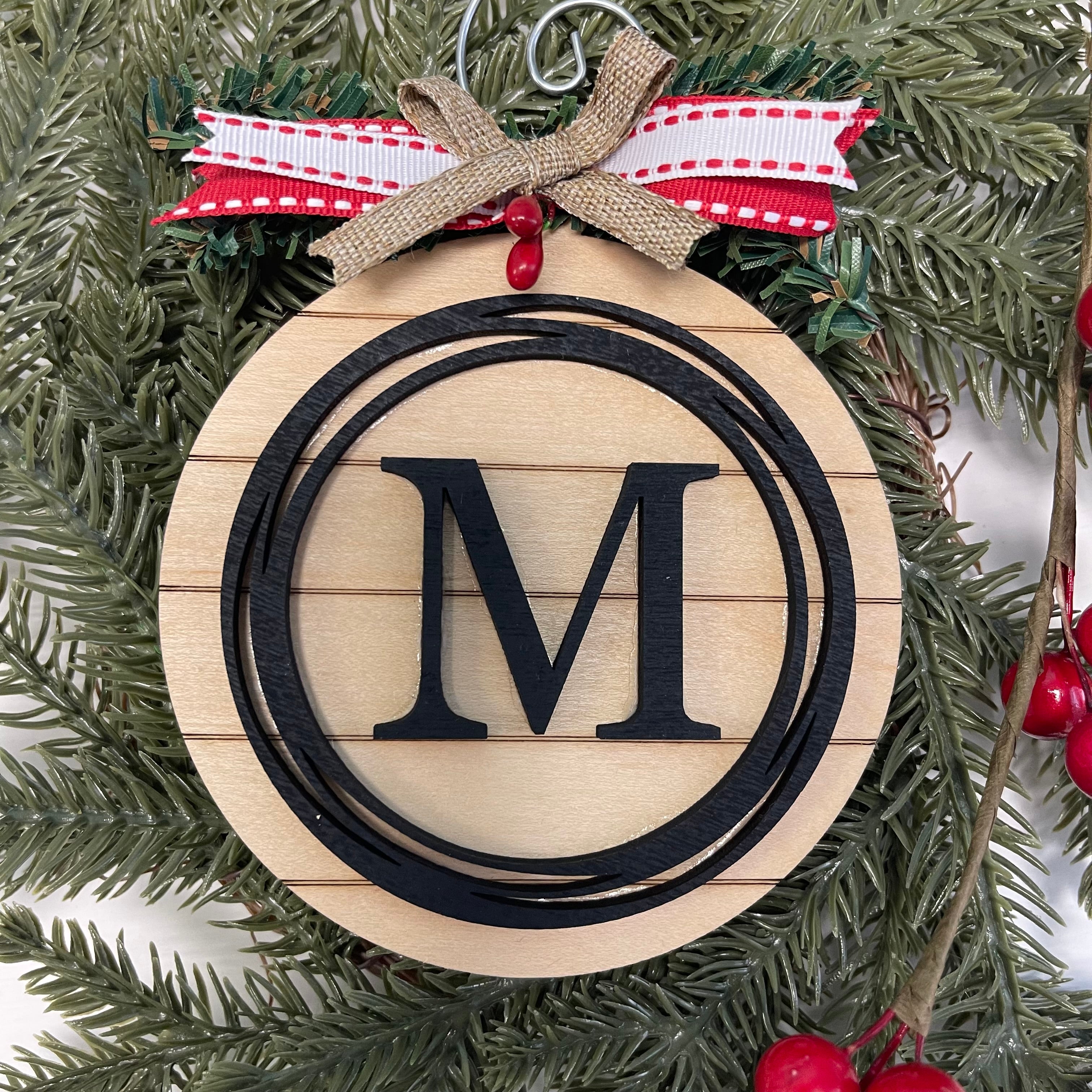 Initial Ornament – Southern Pickens